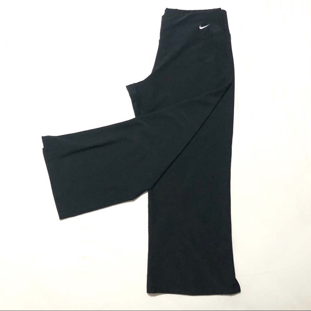 Nike Fit Dry Wide Legged Capri Cropped Leggings - Picture 7 of 8